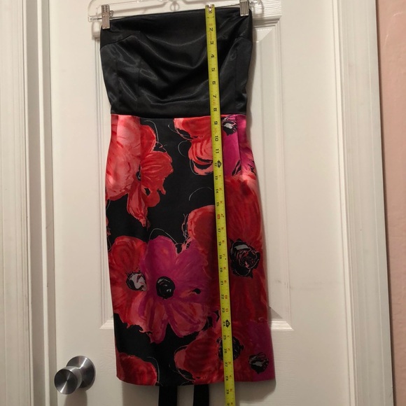 BCX Black & Red Floral satin tube mini dress - Picture 4 of 6